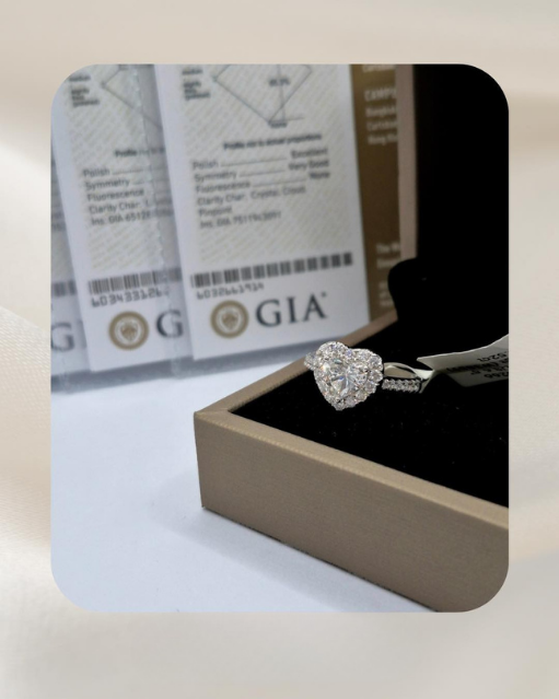 18K Diamond Ring