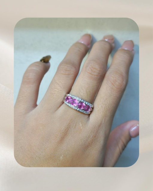 18K Diamond Ring