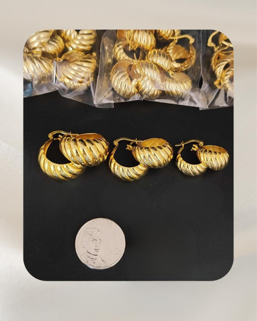 18K Yellow Gold Earrings