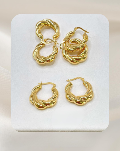 18K Yellow Gold Earrings