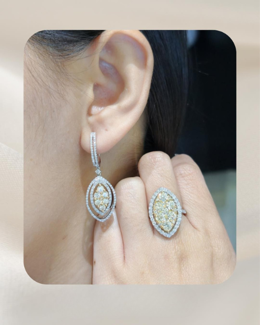 18K Diamond Set