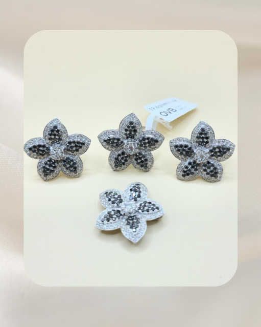 18K Diamond Set