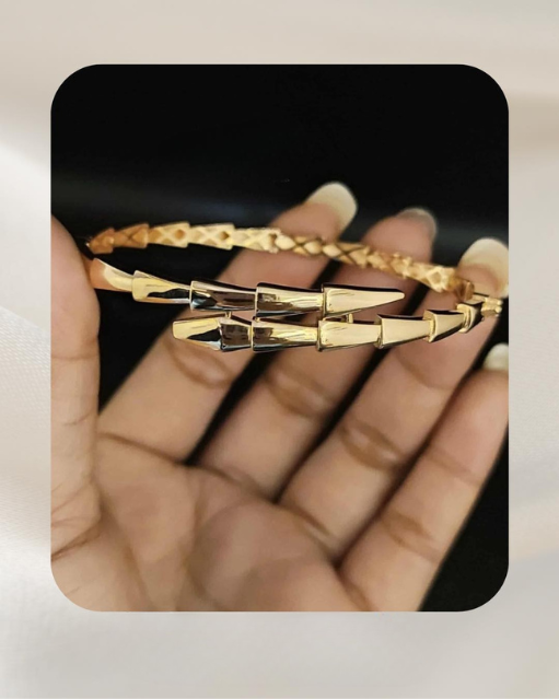18K Rose Gold Bangle