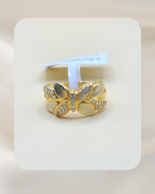 18K Diamond Ring