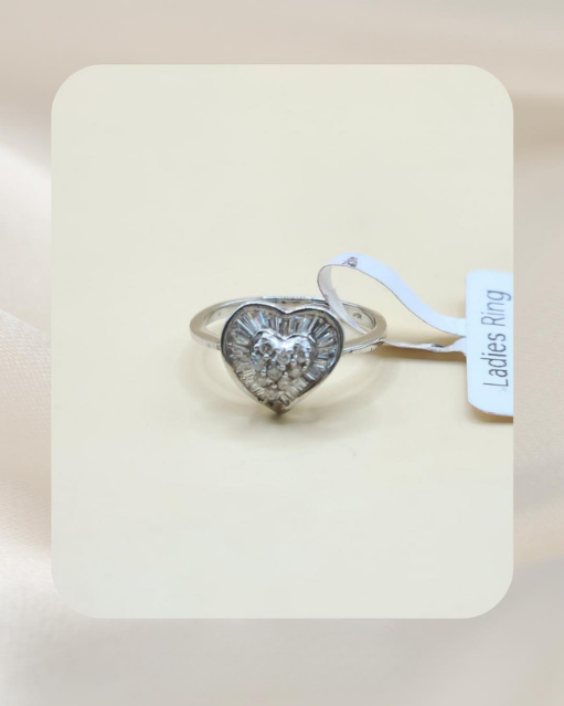 18K Diamond Ring