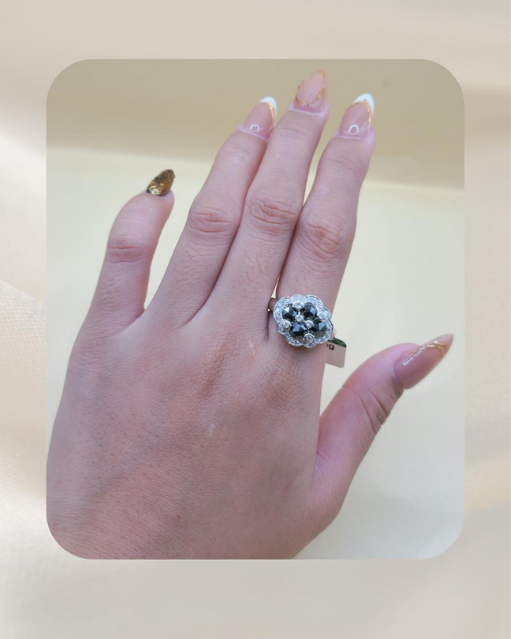 18K Diamond Ring