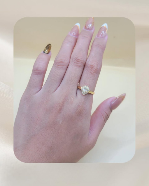 18K Diamond Ring
