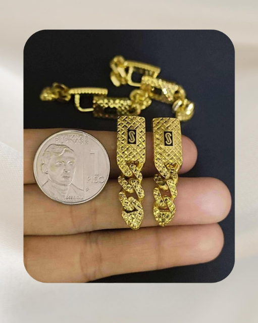 18K Yellow Gold Earrings