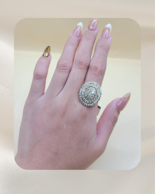 18K Diamond Ring
