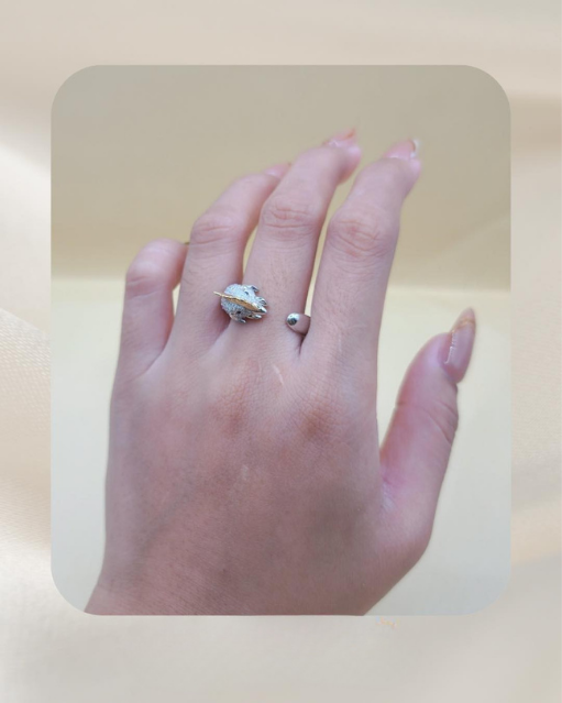 18K Diamond Ring