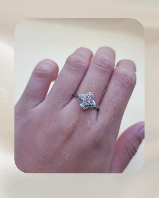 18K Diamond Ring