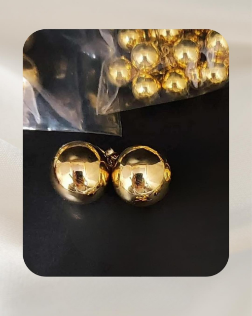 18K Yellow Gold Earrings