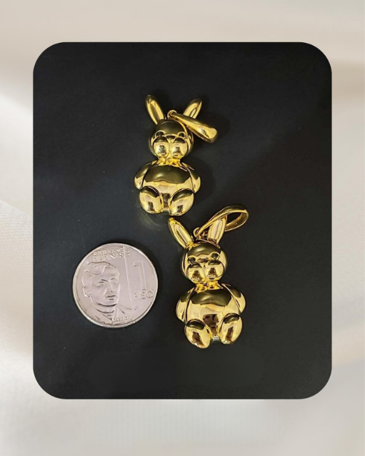 18K Yellow Gold Pendant
