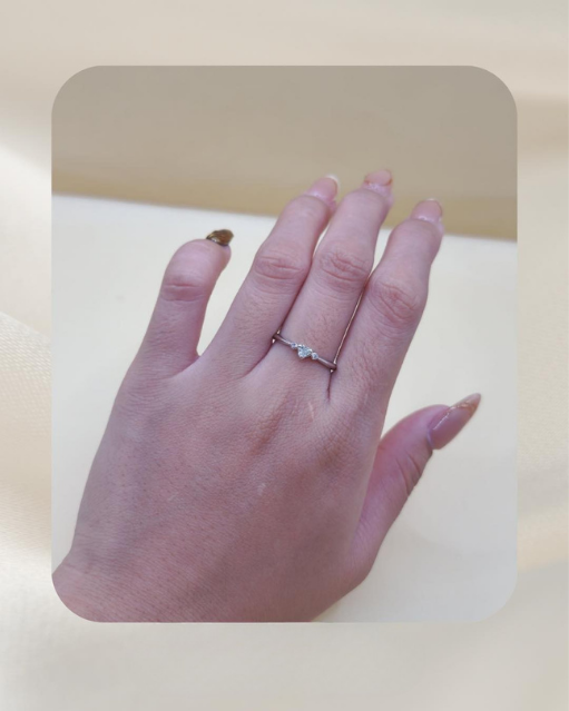 18K Diamond Ring