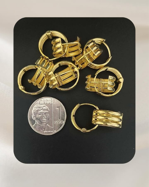 18K Yellow Gold Earrings