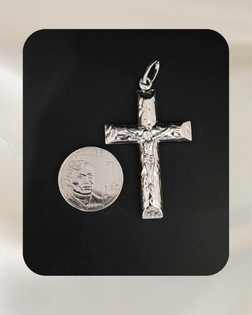 18K White Gold Pendant