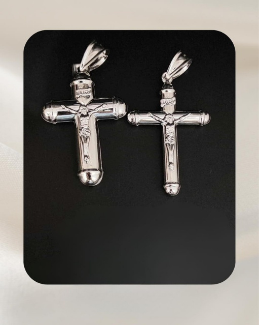18K White Gold Pendant