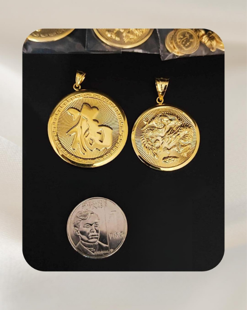 18K Yellow Gold Pendant
