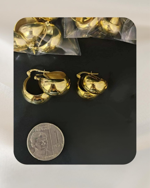 18K Yellow Gold Earrings