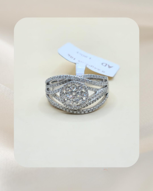 18K Diamond Ring