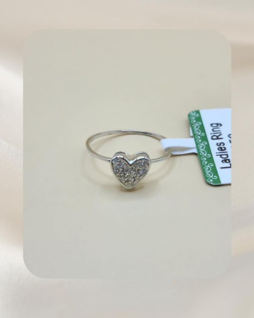 18K Diamond Ring