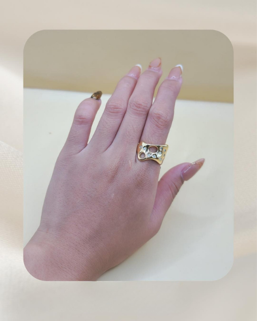 18K Diamond Ring
