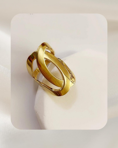 18K Yellow Gold Ring