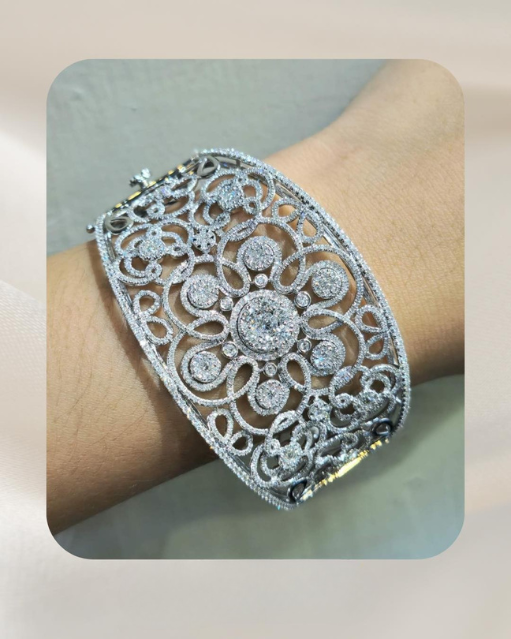 14K Diamond Bangle