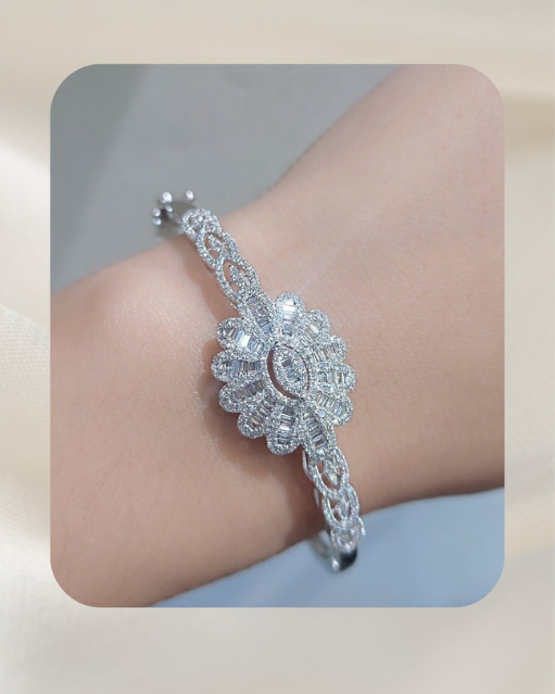 14K Diamond Bangle