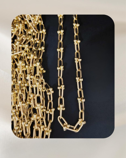 18K Yellow Gold Necklace