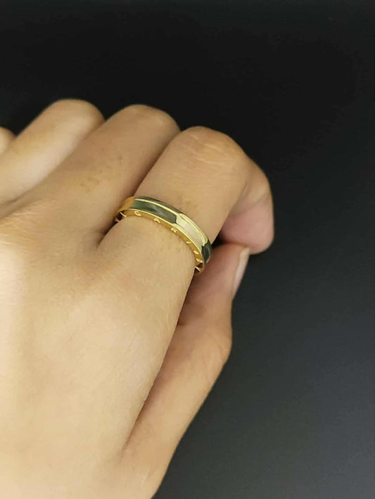 18K Ring