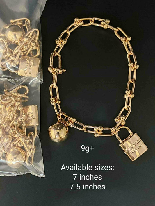 18K Lock and Ball Bracelet