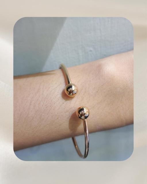 18K Rose Gold Bangle