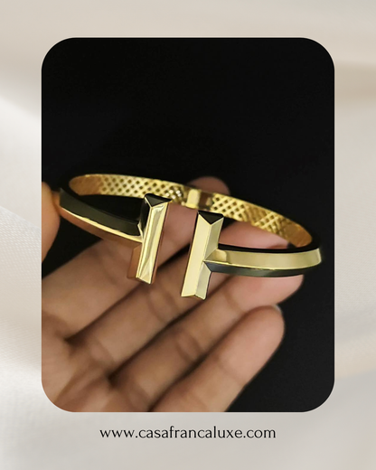 18K Bangle