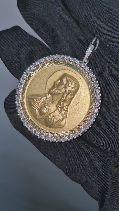 14K Sacred Heart Diamond Medallion