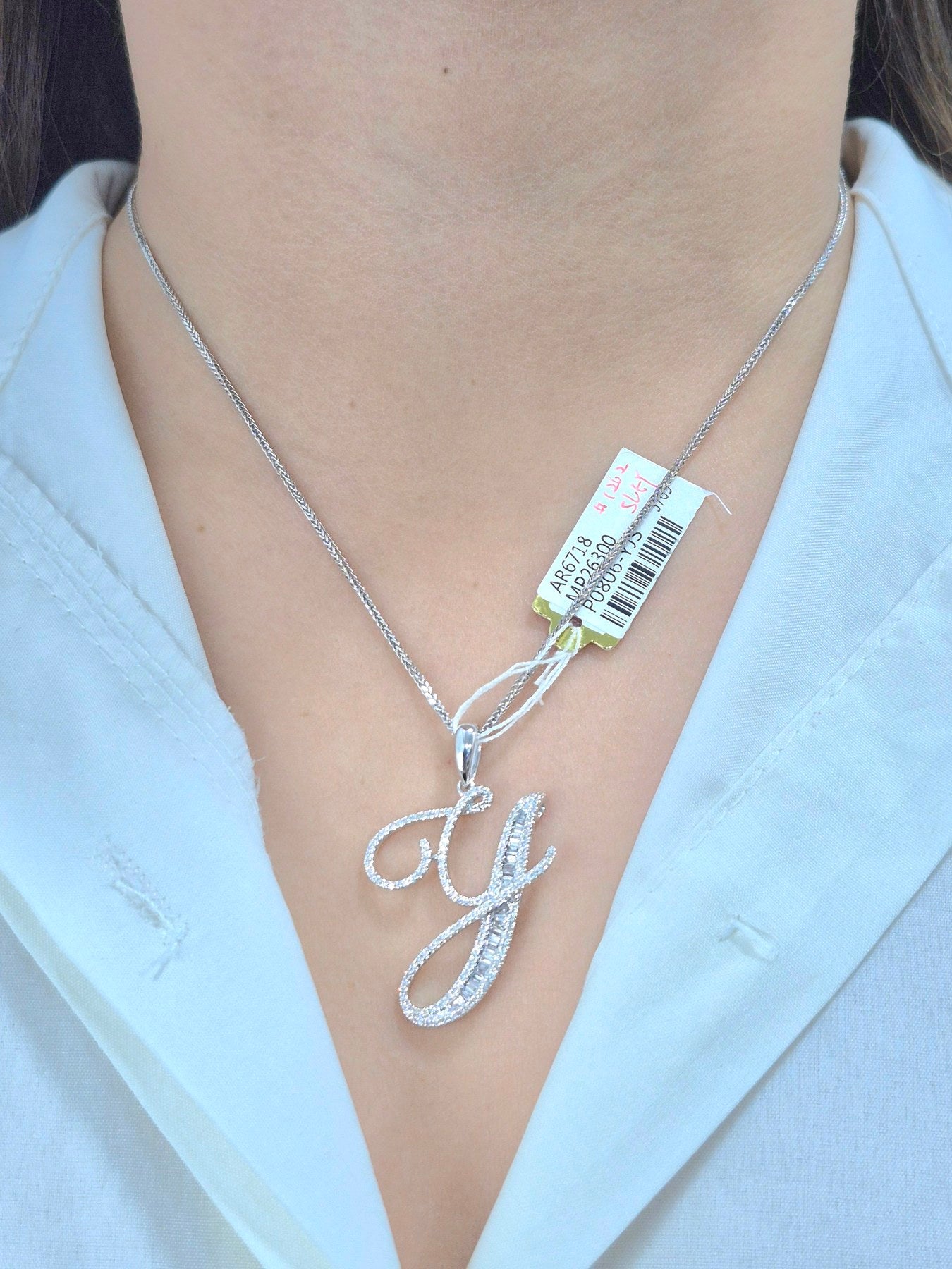 14K Initial Diamond Pendant (Y)