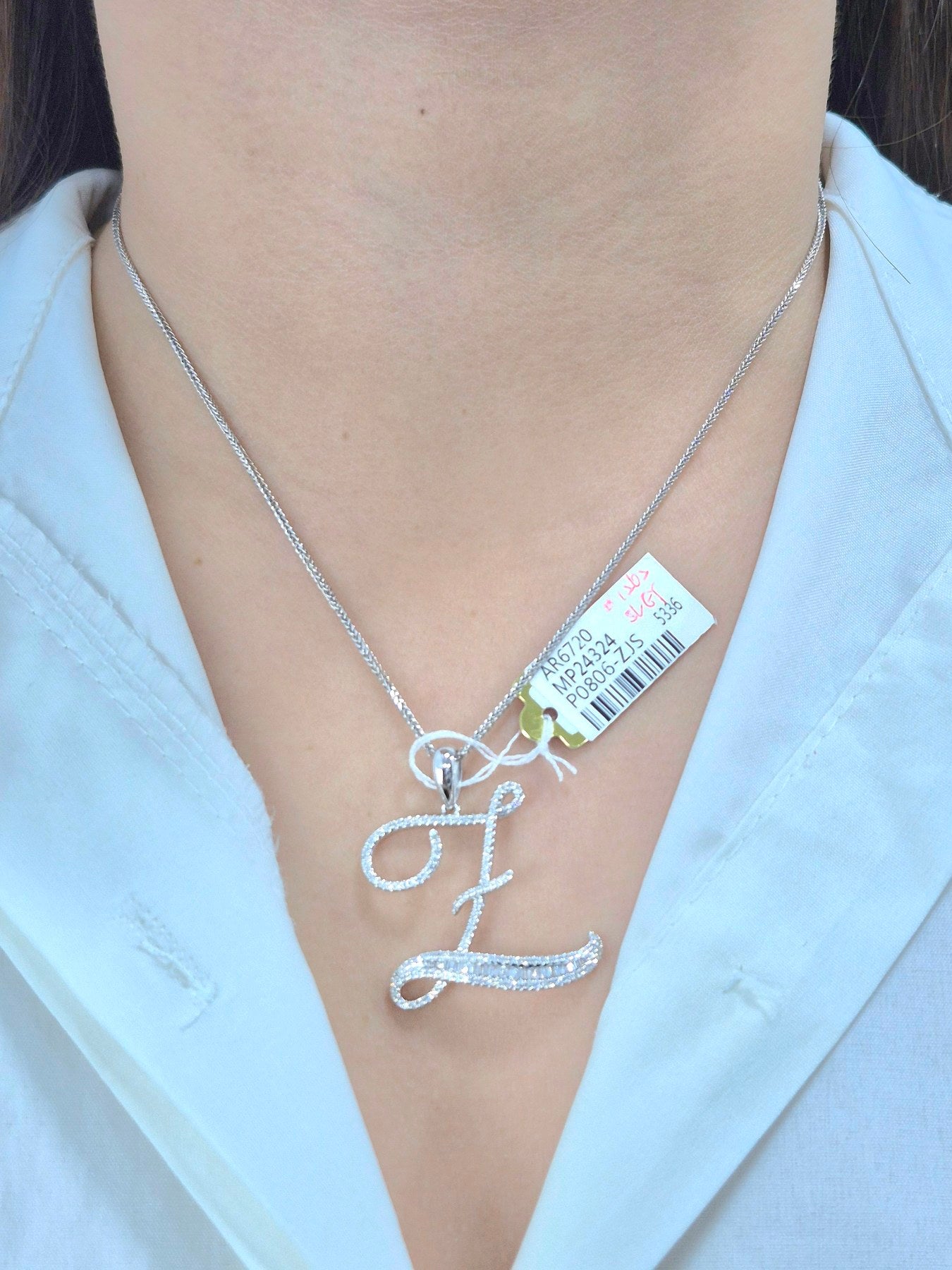 14K Initial Diamond Pendant (Z)