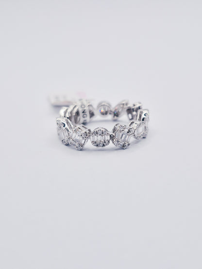 18K Diamond Ring