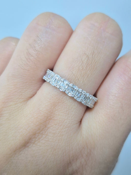 18K Diamond Ring